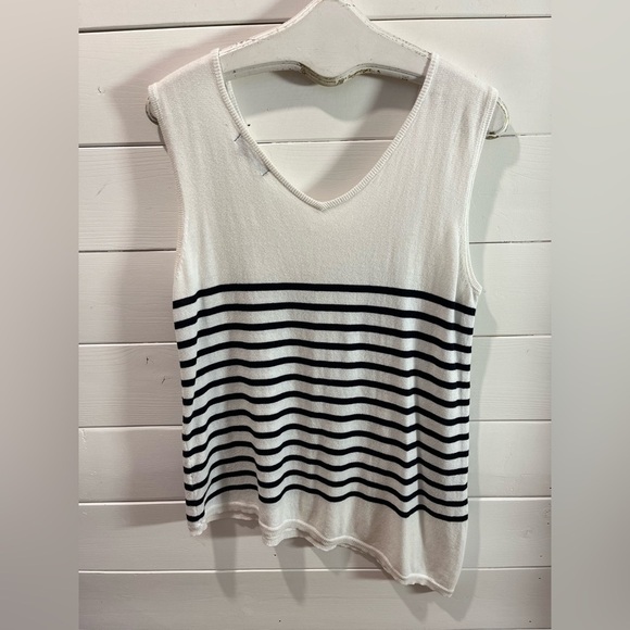 ORLY – Striped Sleeveless Knit Top – Size L - Picture 5 of 7